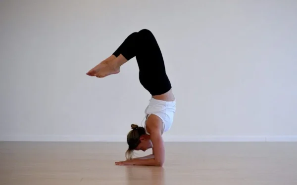 Yoga & Inversions Marrakech – Cours femmes
